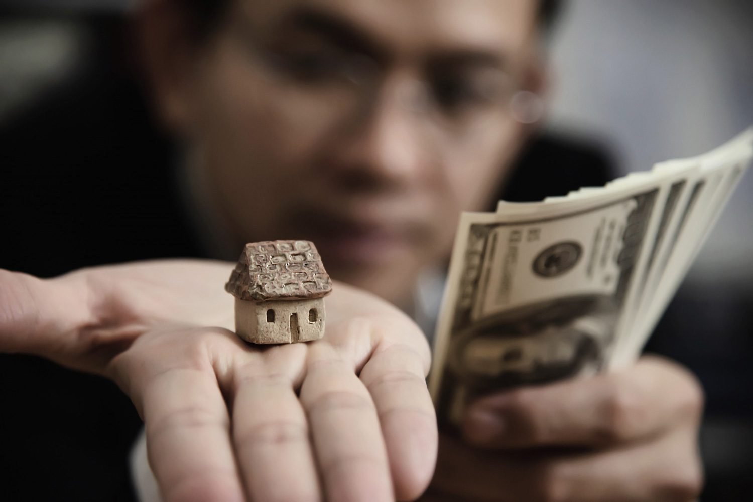Real estate professional helping with foreclosures in locust, nc services